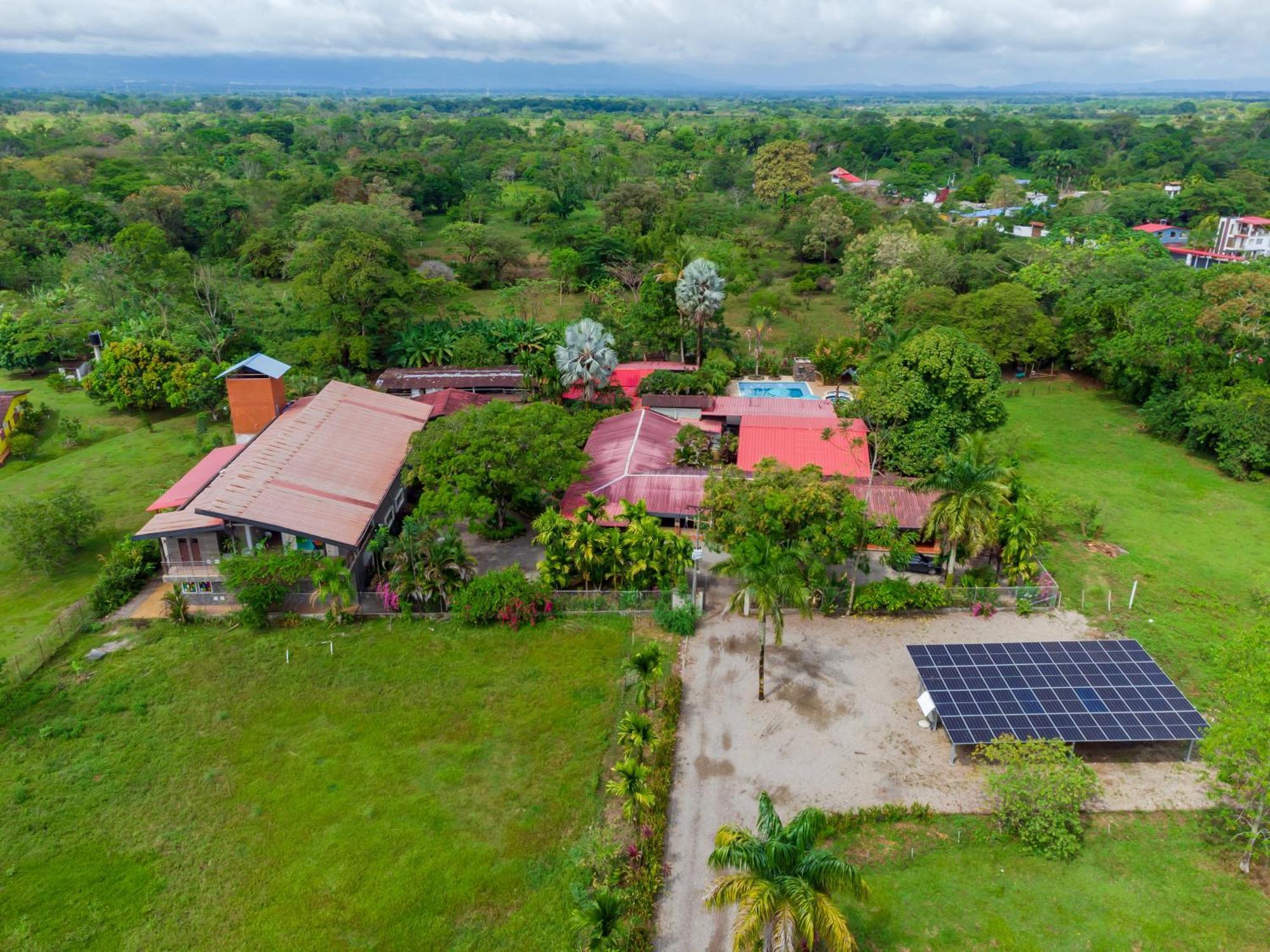Nq Hotel Orinoquia Granja Campo Alegre Екстериор снимка